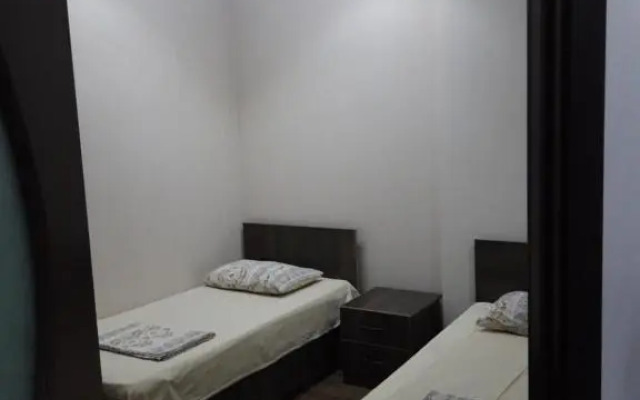 Mari Apartment