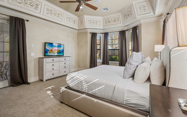 7811 Palmilla Court