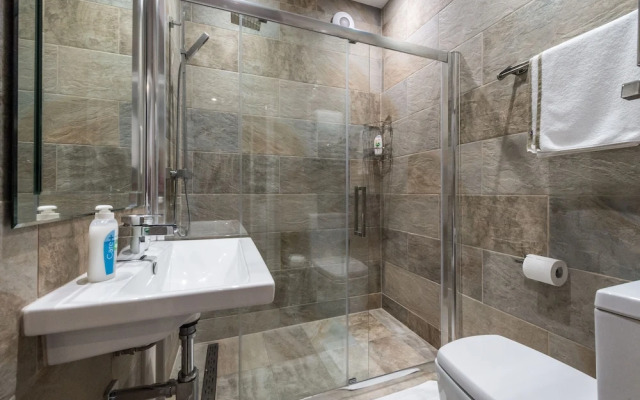 Stylish Apartment 12 Minutes Tube to Oxford Street With Free Wifi and air con