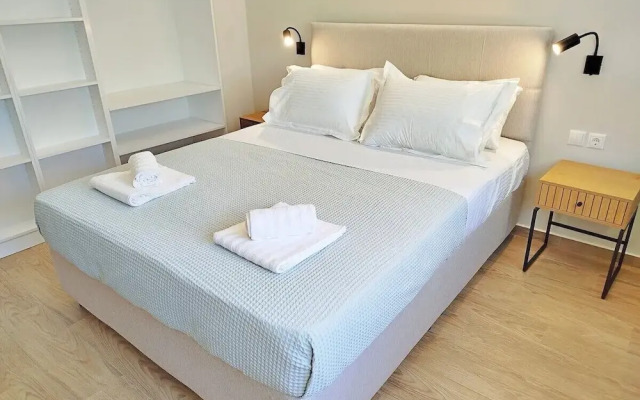 Tsak0ne Apt Near Monastiraki Sights Shops