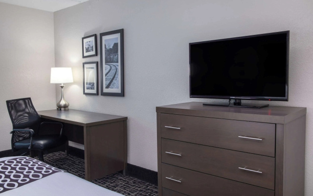 La Quinta Inn & Suites by Wyndham Chattanooga - East Ridge
