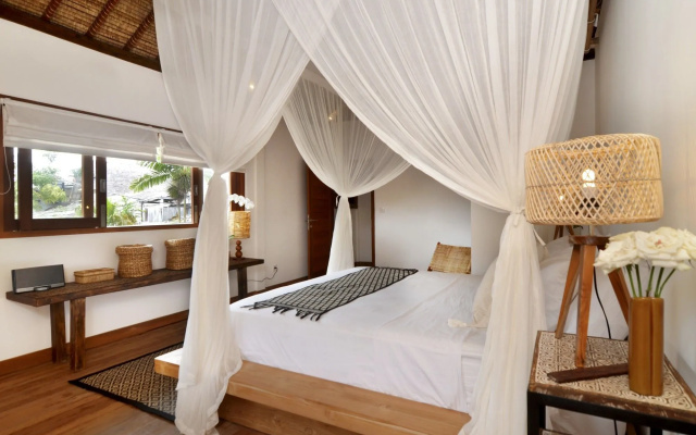 Villa Waterlily by Villa Finder