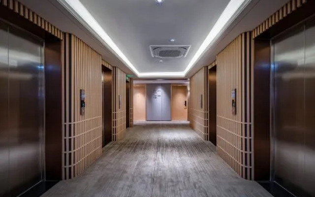 Park Inn by Radisson Chongqing Yuelai International