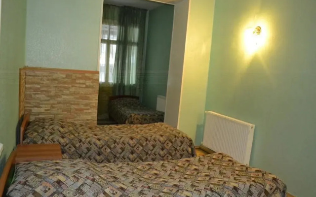Kvesheti Hotel