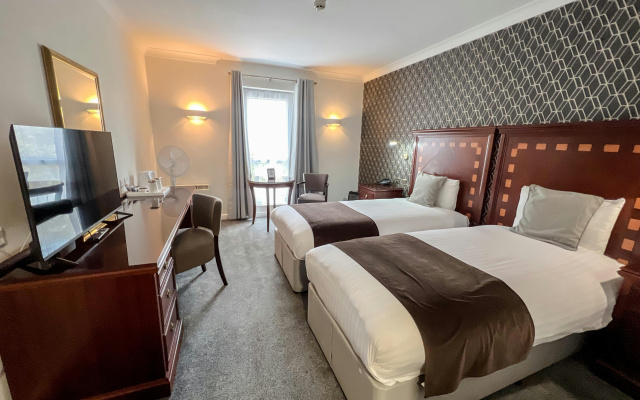 Manor of Groves Hotel, Golf & Health Club