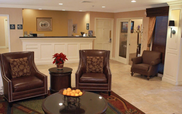 Addison Suites