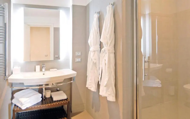 Adamas Luxury Suites