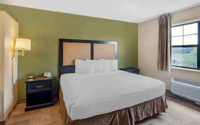Extended Stay America Select Suites Chicago Rolling Meadows