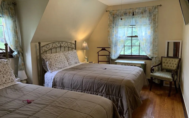 Georgian Garden Inn