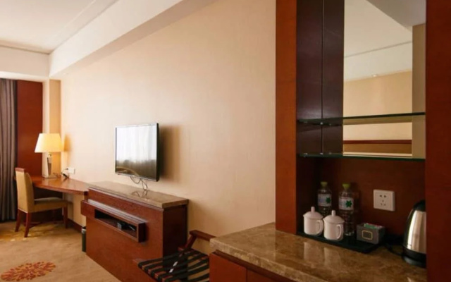 Lanchen Hotel