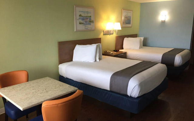 Captain's Quarters Inn