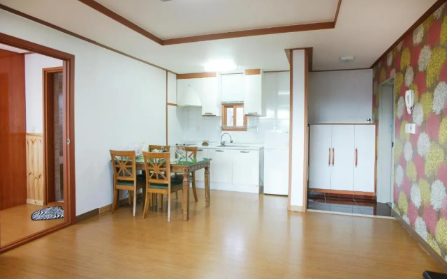 Olle House