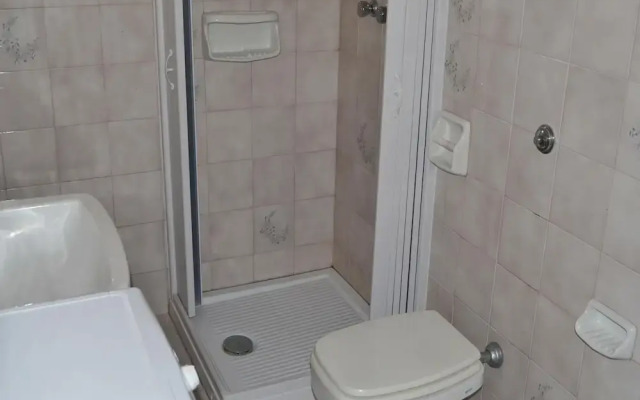 Cosy Apartment Near The Beach With Balcony - Pets Allowed