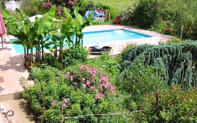 Property With 2 Bedrooms in Saint-étienne-de-maurs, With Private Pool,