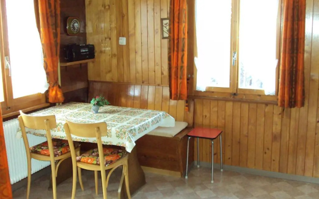 Heiderösli 1st Floor and Attic Apartment
