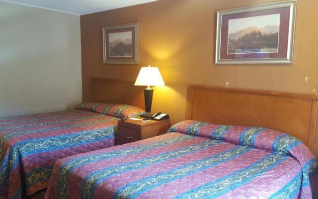 Scottish Inn Knoxville