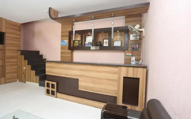 Capital O 41218 Hotel Nouva