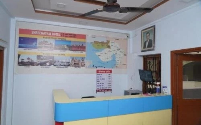 OYO 82356 Hotel Shreenathji