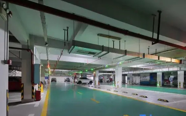 Yuehe Smart Hotel