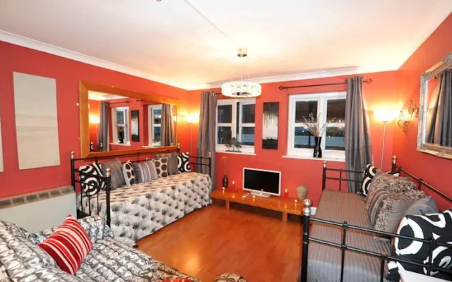 City Walk Apartments