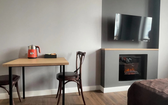 YellowPin Apartments (Йелоупин Апартментс)