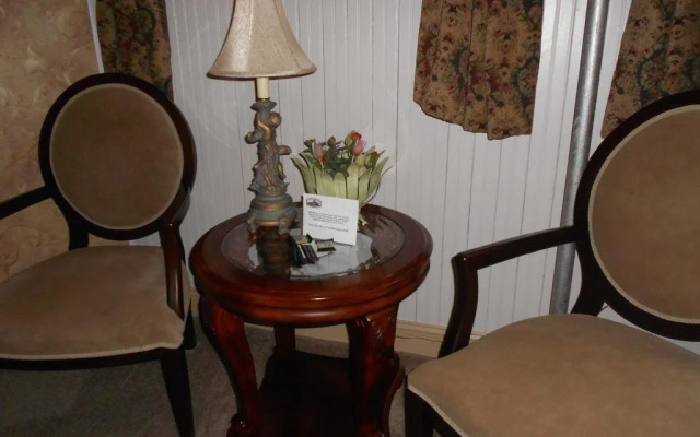 Carr Manor