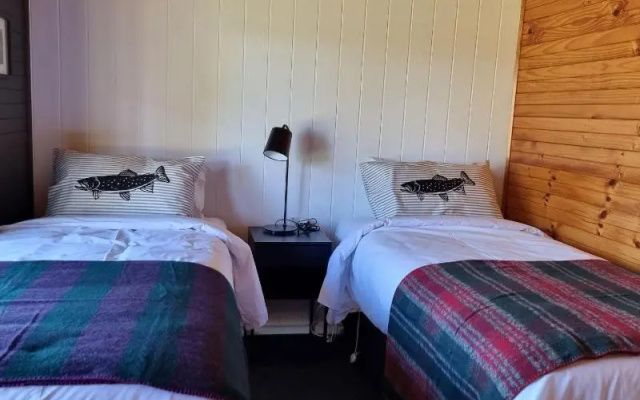 Great Lake Hotel