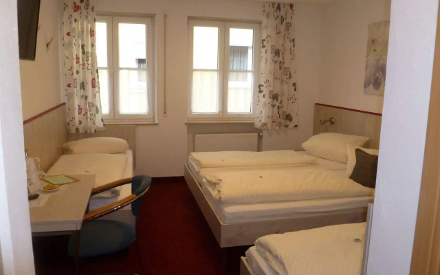 Hotel Wilder Mann Ristorante Pizzeria Lo Scoglio