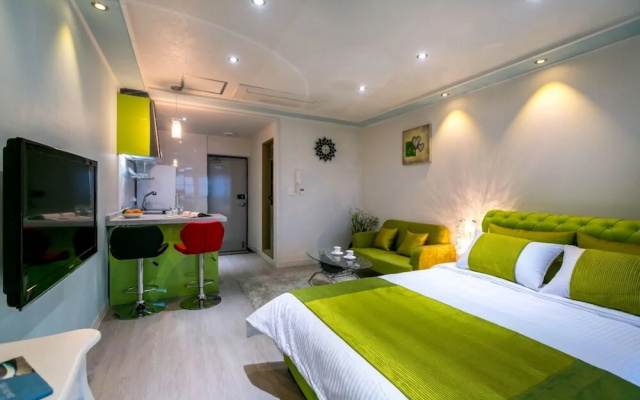 Goun Pension