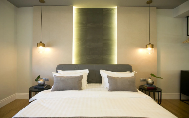 47 Luxury Suites