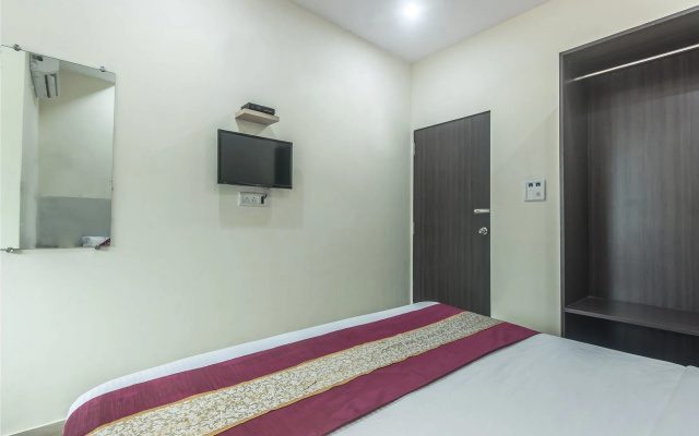 OYO 845 Hotel Kailash Park