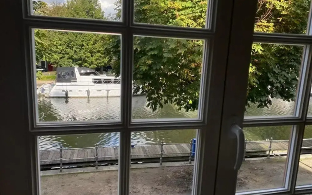 Spacious House in the Historic Center of Bruges