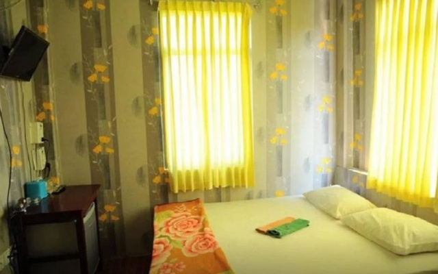 Pyone Pann Wai Motel