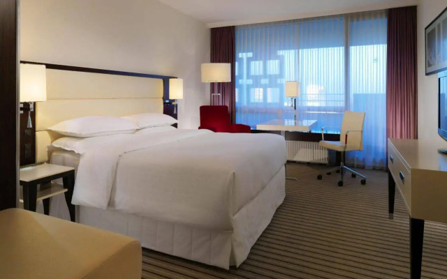 Four Points by Sheraton Munich Arabellapark