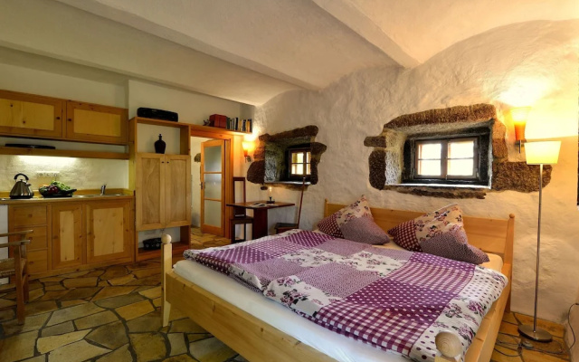 Traditional Apartment in Altreichenau near Forest