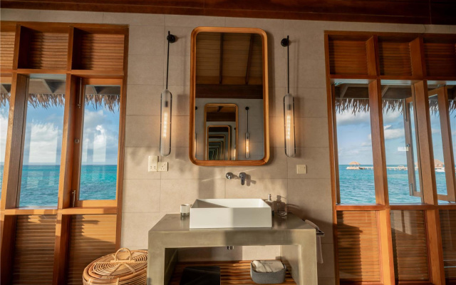 Курорт Melia Whale Lagoon Maldives   