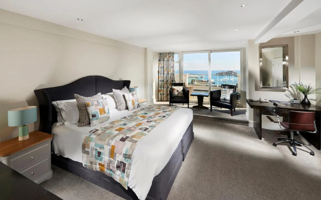 La Fregate Hotel
