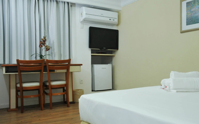 Interplaza Hotel