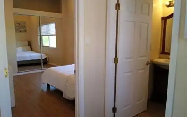 Corporate Manor