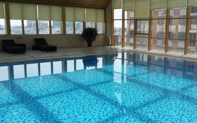 Suzhou International Hotel