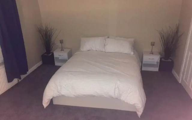 Dine & Rest, 1 Bedroom Apartment at Little India