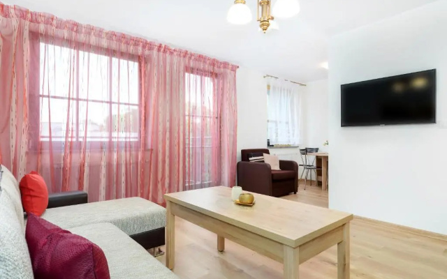 Wind Rose Quarter Apartments by Renters