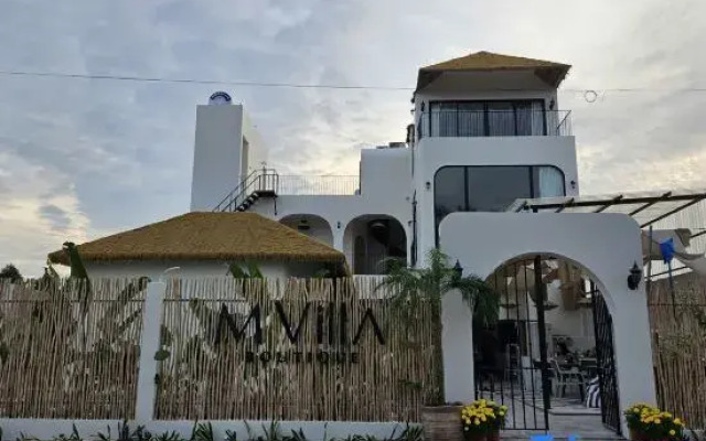 M Villa Boutique