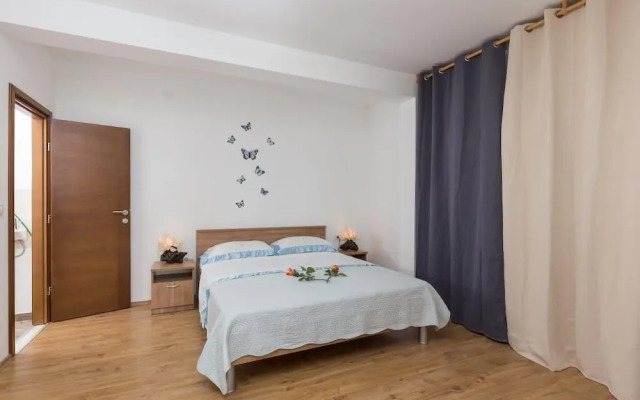 Apartment Manuela