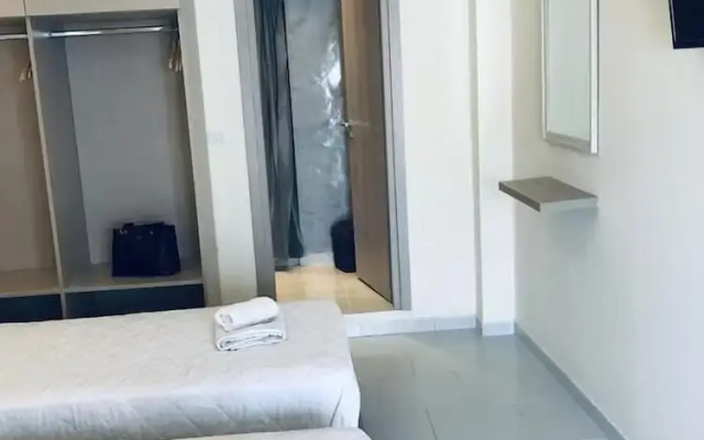 Fira home 4