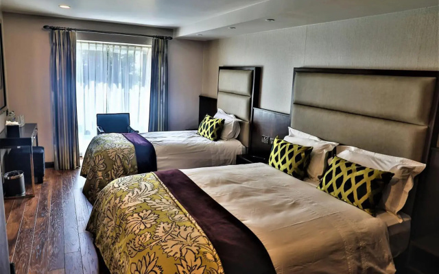 The Lansdowne Hotel