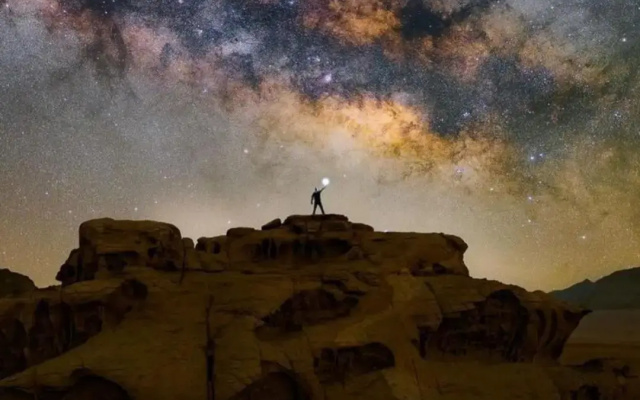 Wadi Rum Quiet Sky