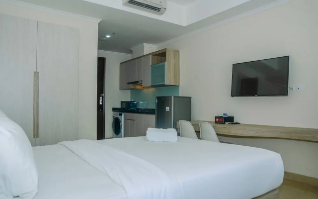 Modern and Cozy Studio Menteng Park Apartment