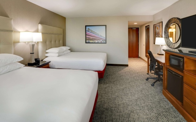 Drury Inn & Suites Phoenix Airport