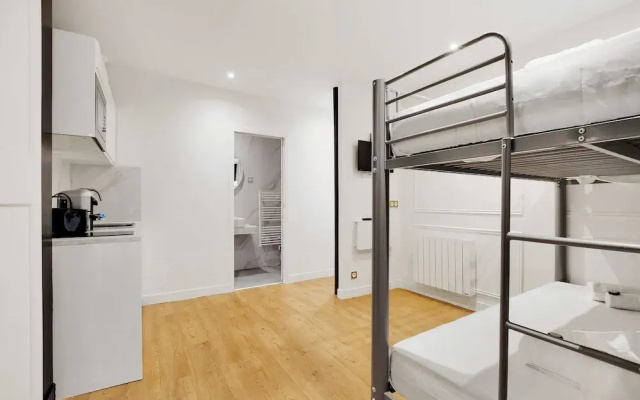 Comfortable Studio - 1br/4p - Republique